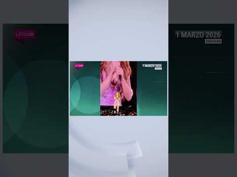 #Loret. Shakira reúne a 400 mil en el Zócalo y rompe récord histórico de asistencia. #Latinus