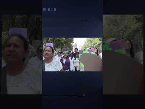 #Loret. Mujeres y familiares de víctimas de feminicidio marcharon en la Ciudad de México. #Latinus